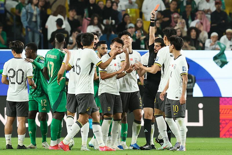 亚洲俱乐部联赛上演一场精彩战役！